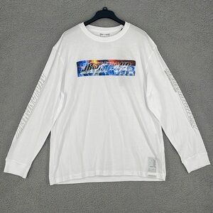 Dreamland white crew neck long sleeve pullover shirt men’s 2XL embroidered
